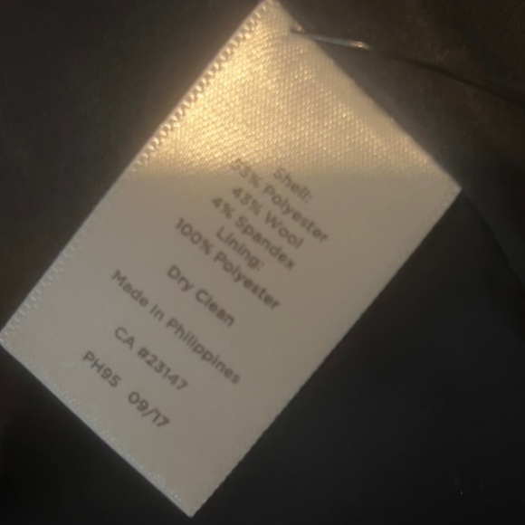 Talbots Black Blazer with small white dots. Size 12 in GUC - Picture 8 of 9